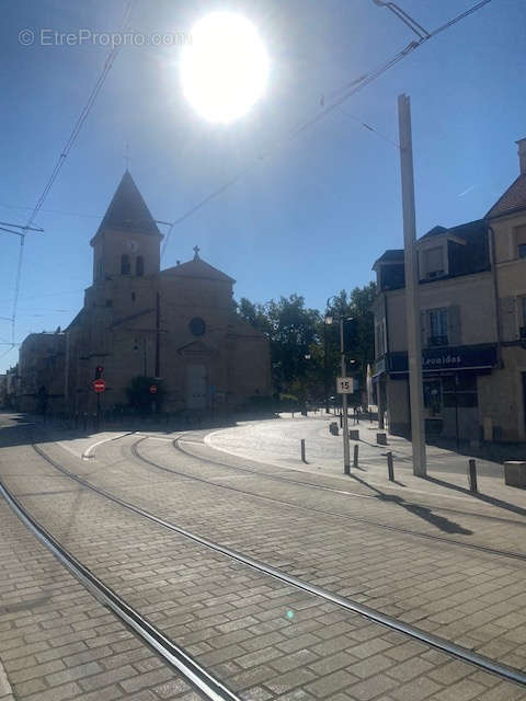 Appartement à GENNEVILLIERS