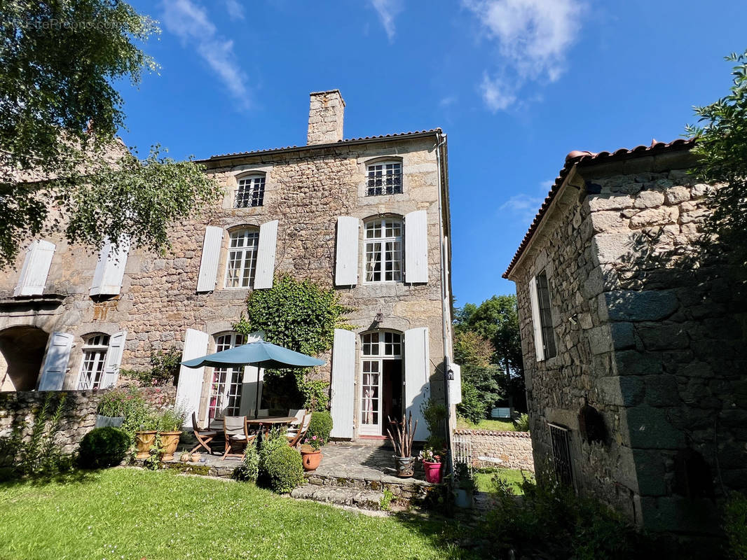 Maison à SAUGUES