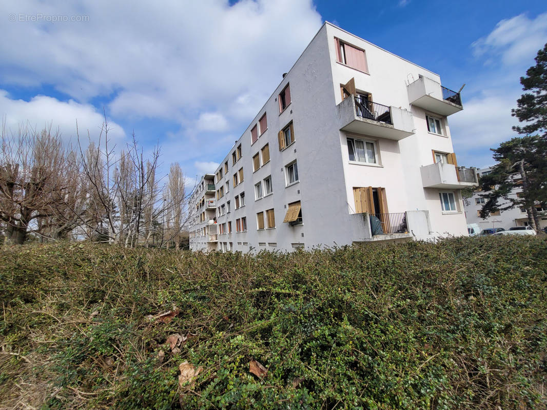 Appartement à SARCELLES