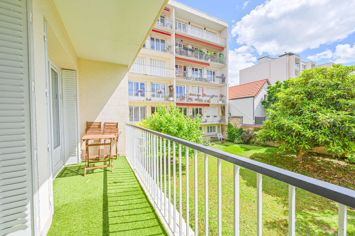 Appartement à SAINT-MAUR-DES-FOSSES