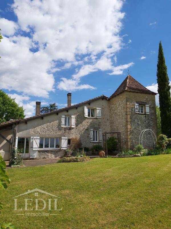 Maison à MONBAZILLAC