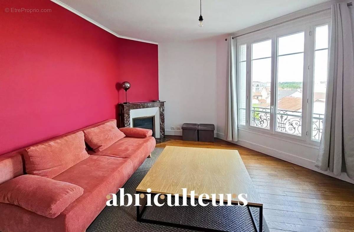 Appartement à MAISONS-ALFORT