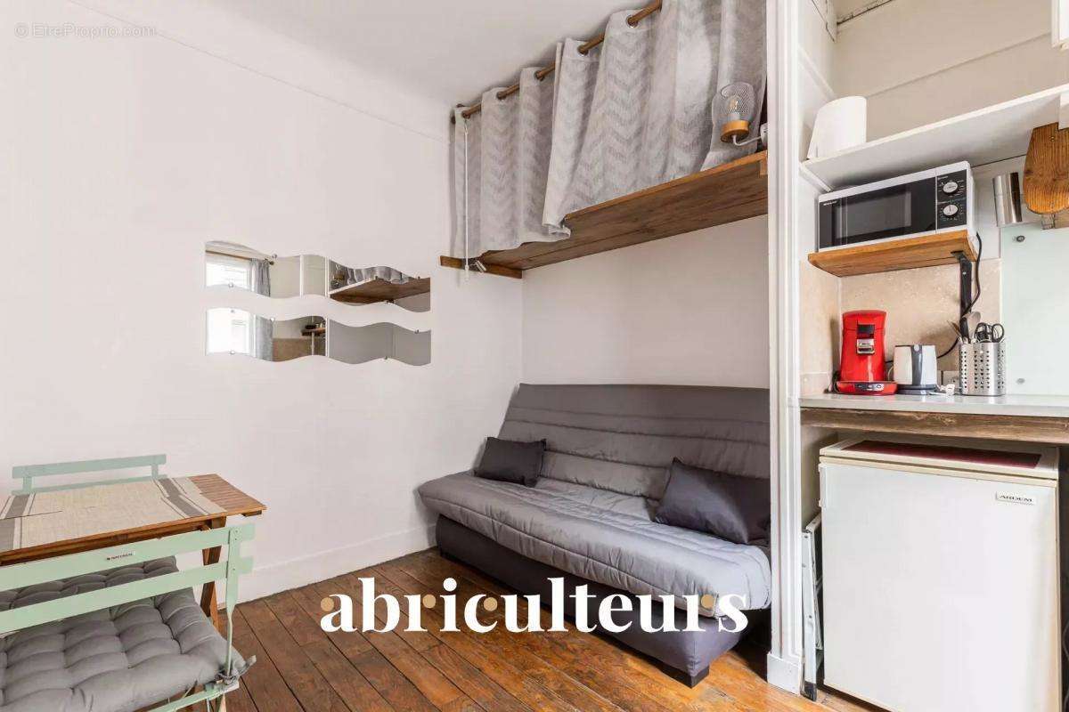 Appartement à PARIS-15E