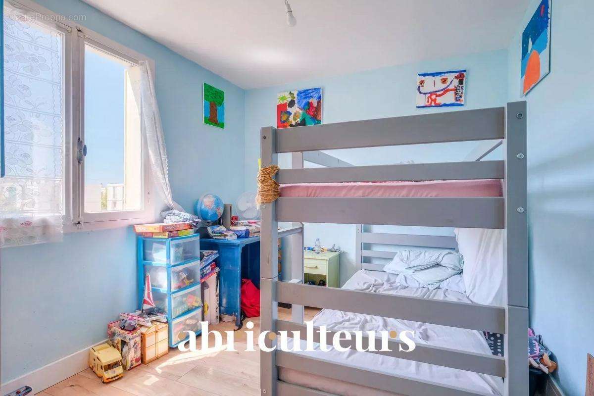 Appartement à MARSEILLE-9E