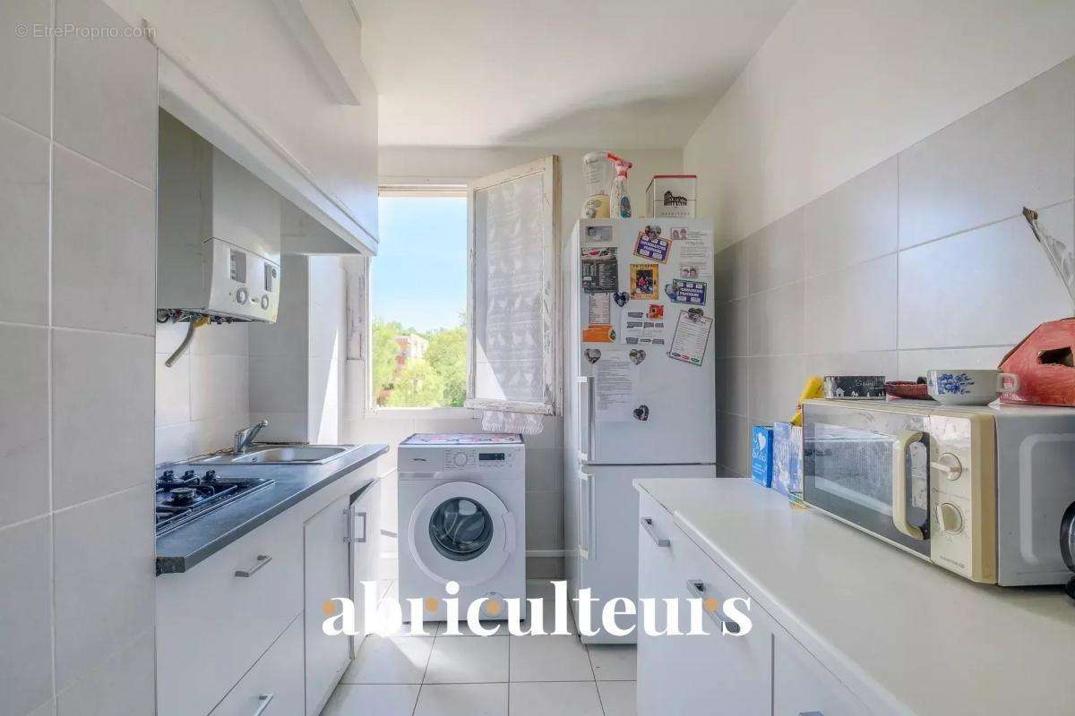 Appartement à MARSEILLE-9E