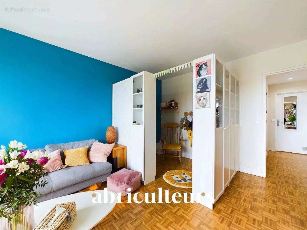 Appartement à IVRY-SUR-SEINE