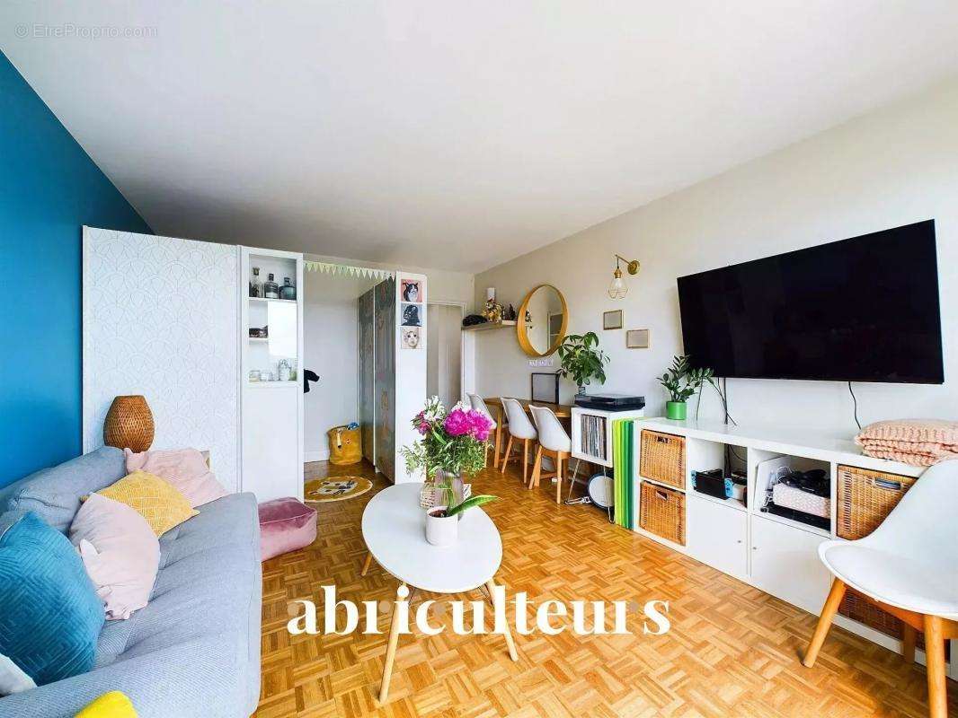 Appartement à IVRY-SUR-SEINE