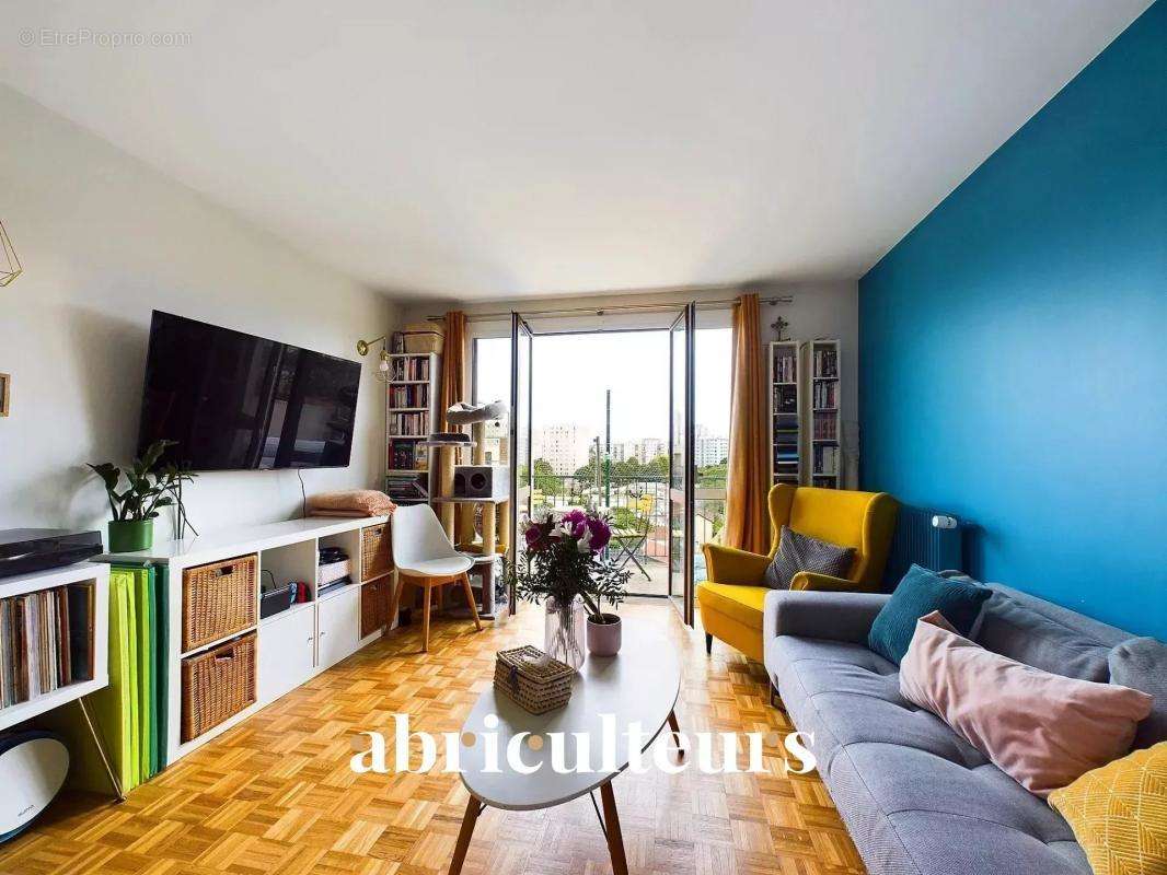 Appartement à IVRY-SUR-SEINE