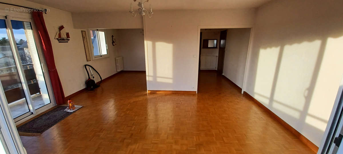 Appartement à LA CHARITE-SUR-LOIRE