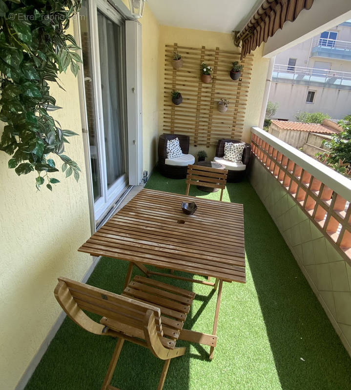 Appartement à HYERES