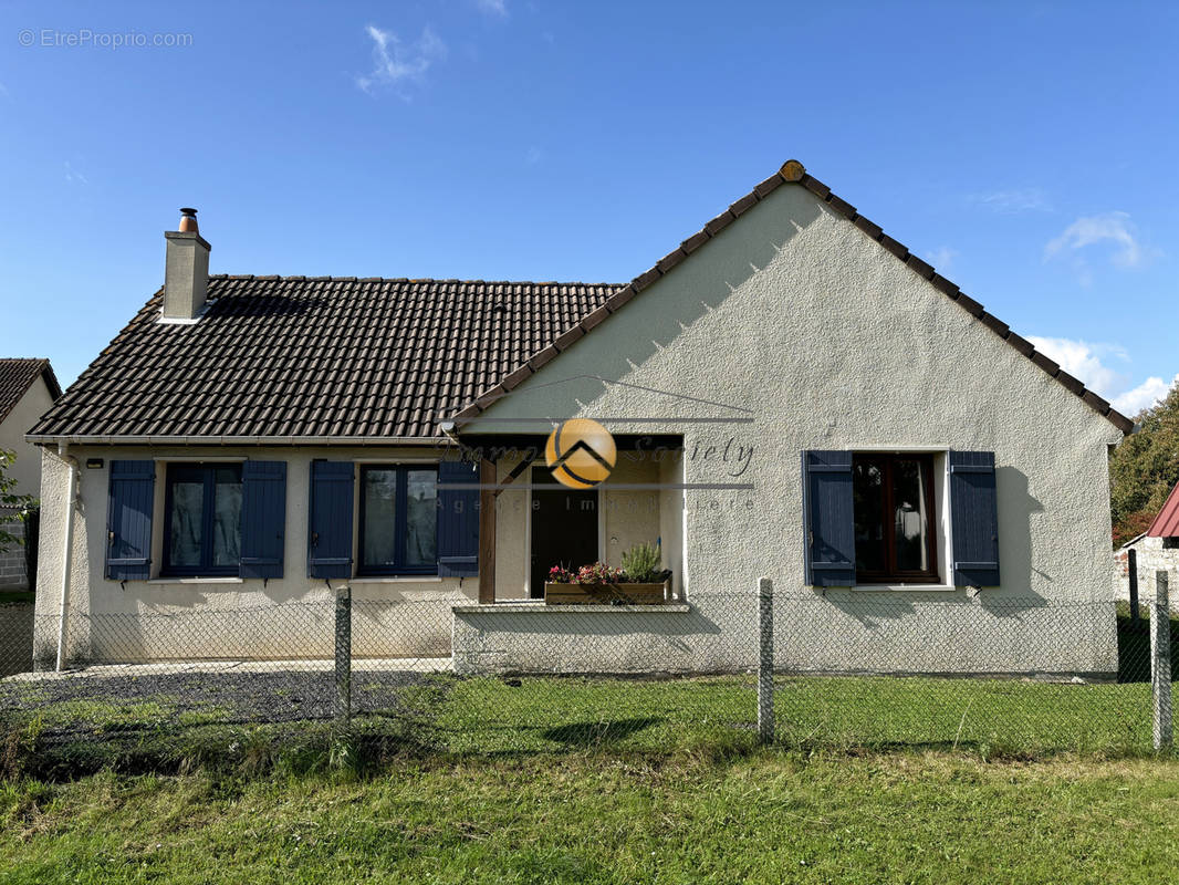 Maison à PONT-DE-L&#039;ARCHE