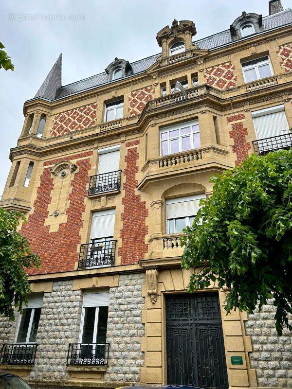 Appartement à CHARLEVILLE-MEZIERES