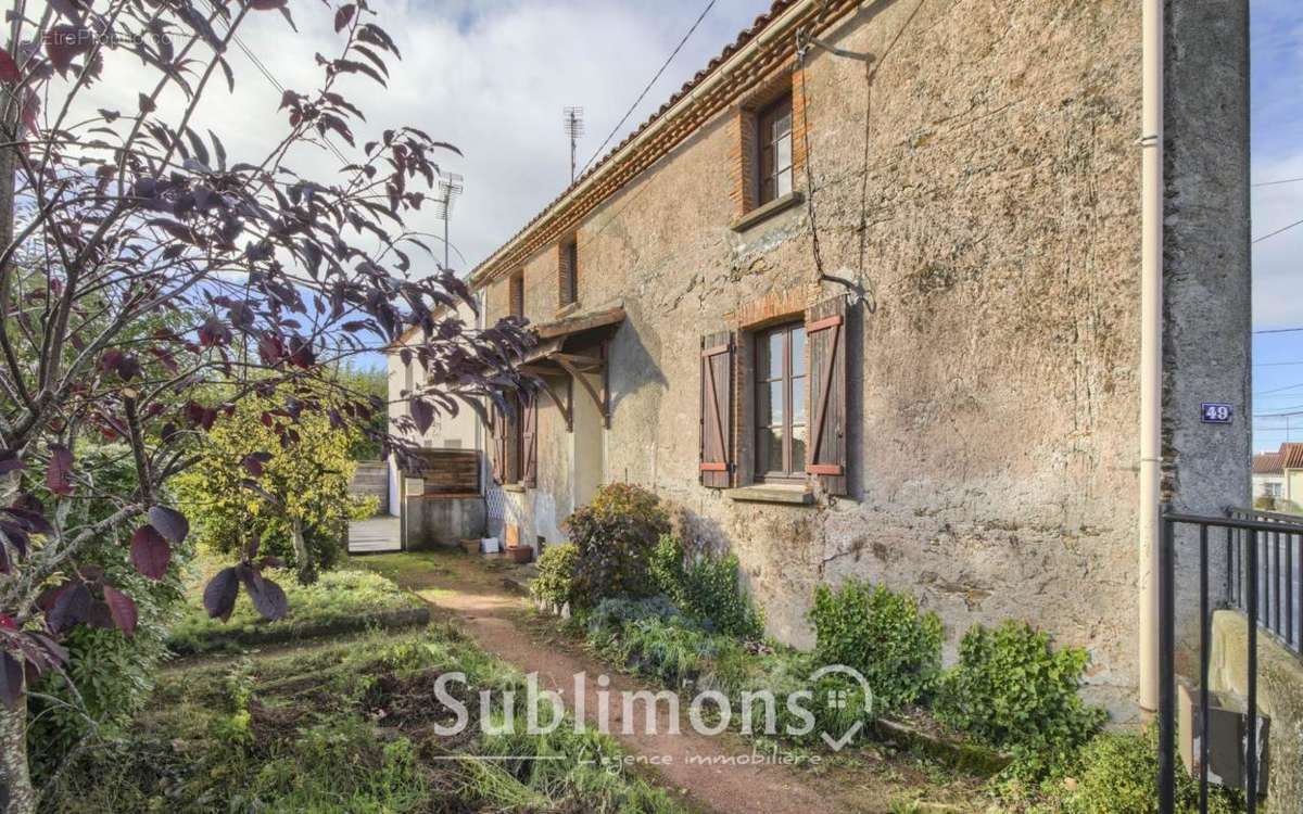 Maison à BEAUPREAU