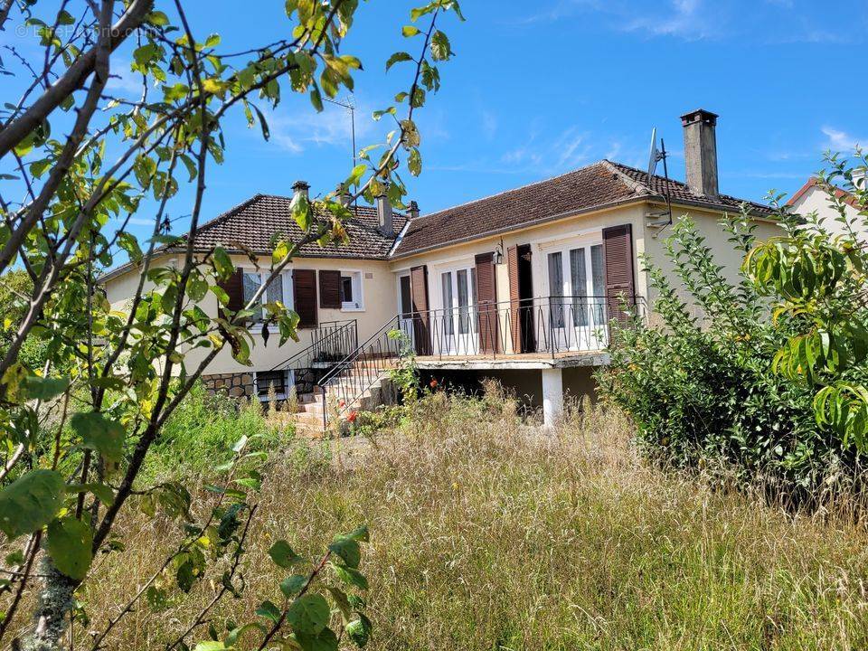 Maison à CORBIGNY