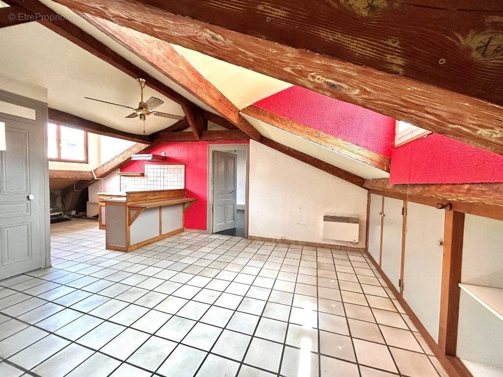 Appartement à LYON-4E