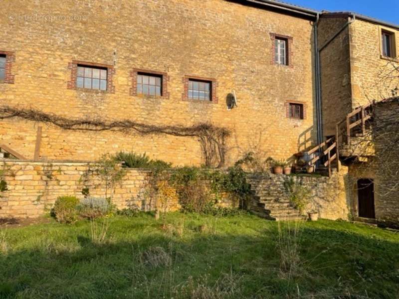 Maison à CHAUVENCY-LE-CHATEAU