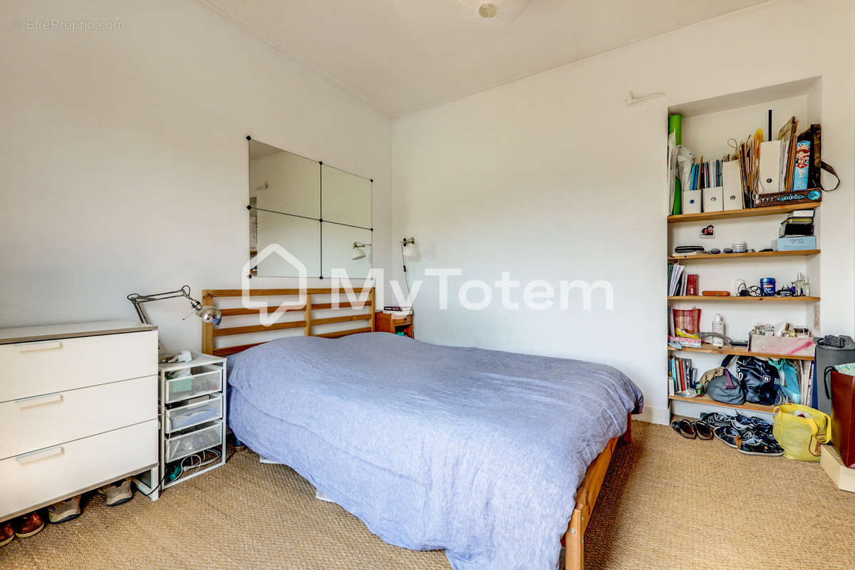 Appartement à PARIS-20E