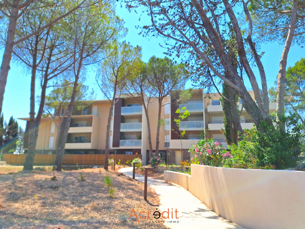 Appartement à BOUJAN-SUR-LIBRON