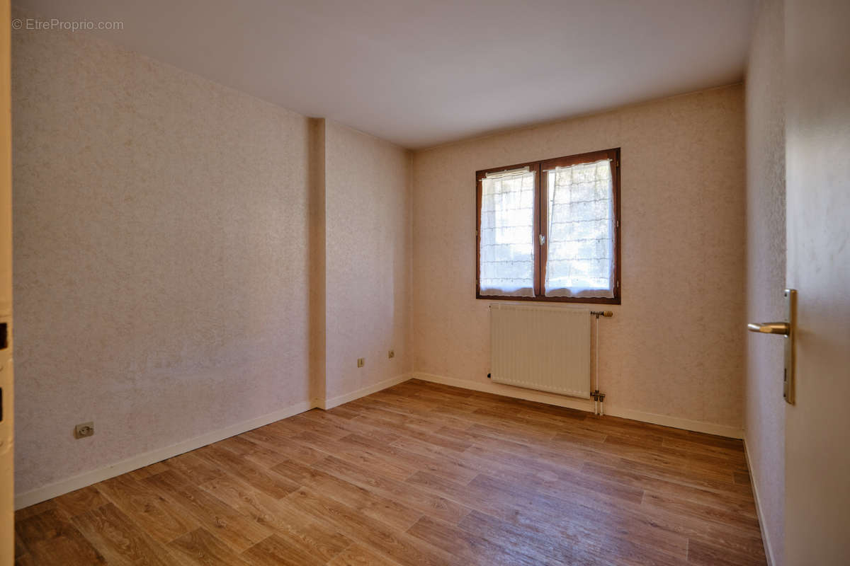 Appartement à ANNECY-LE-VIEUX