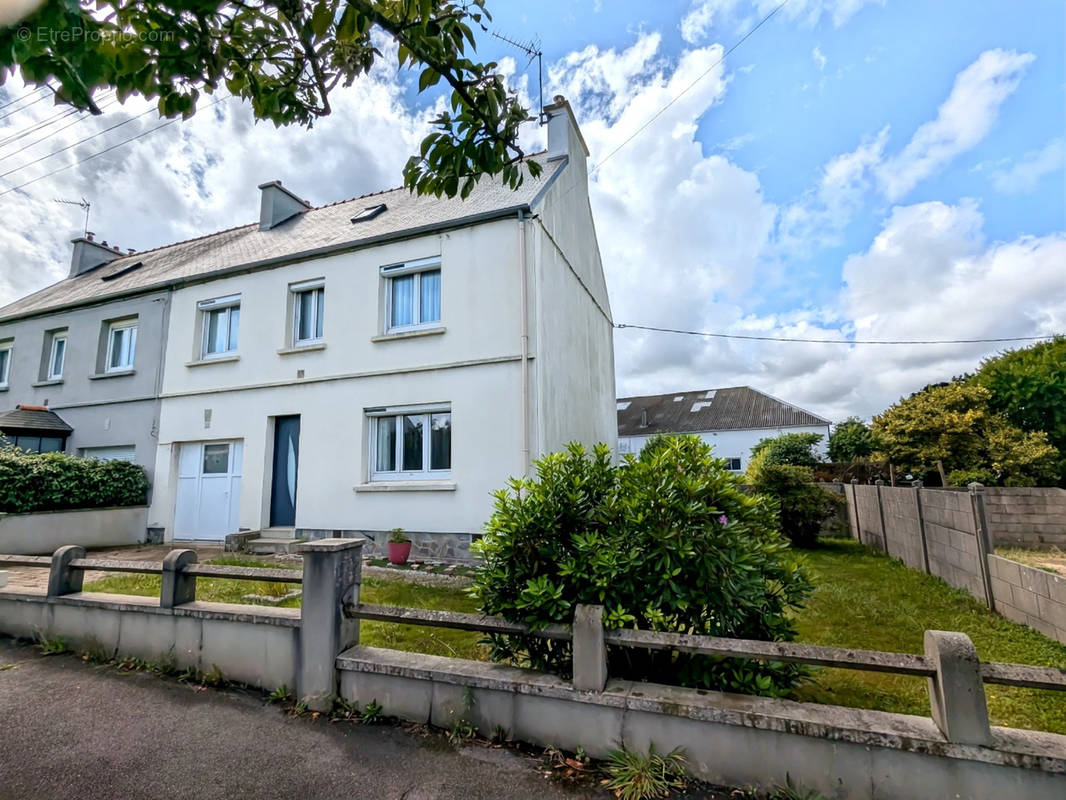 Maison à LESNEVEN