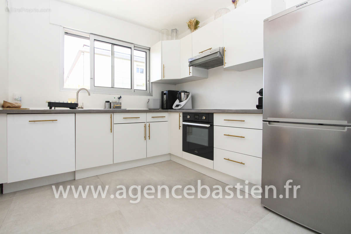 Appartement à DIVONNE-LES-BAINS