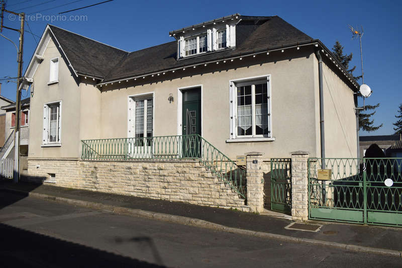 Maison à THOUARS