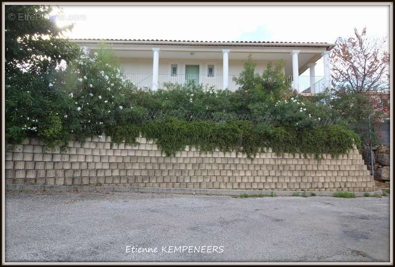 Appartement à DRAGUIGNAN