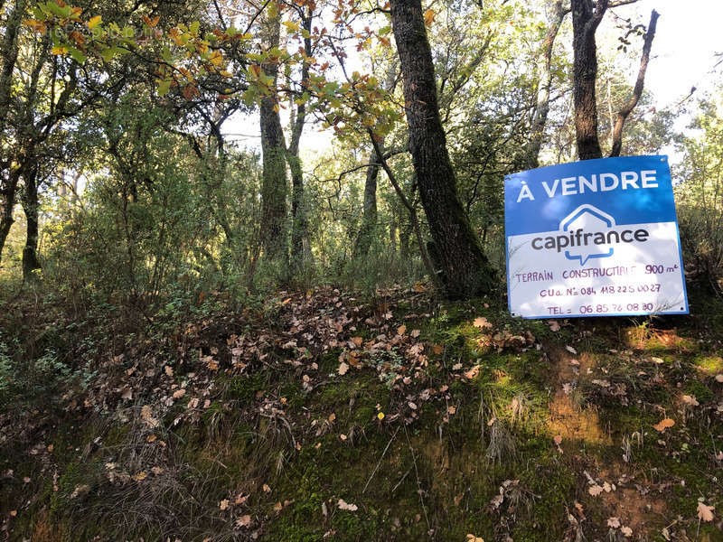 Terrain à SAINT-SATURNIN-LES-APT