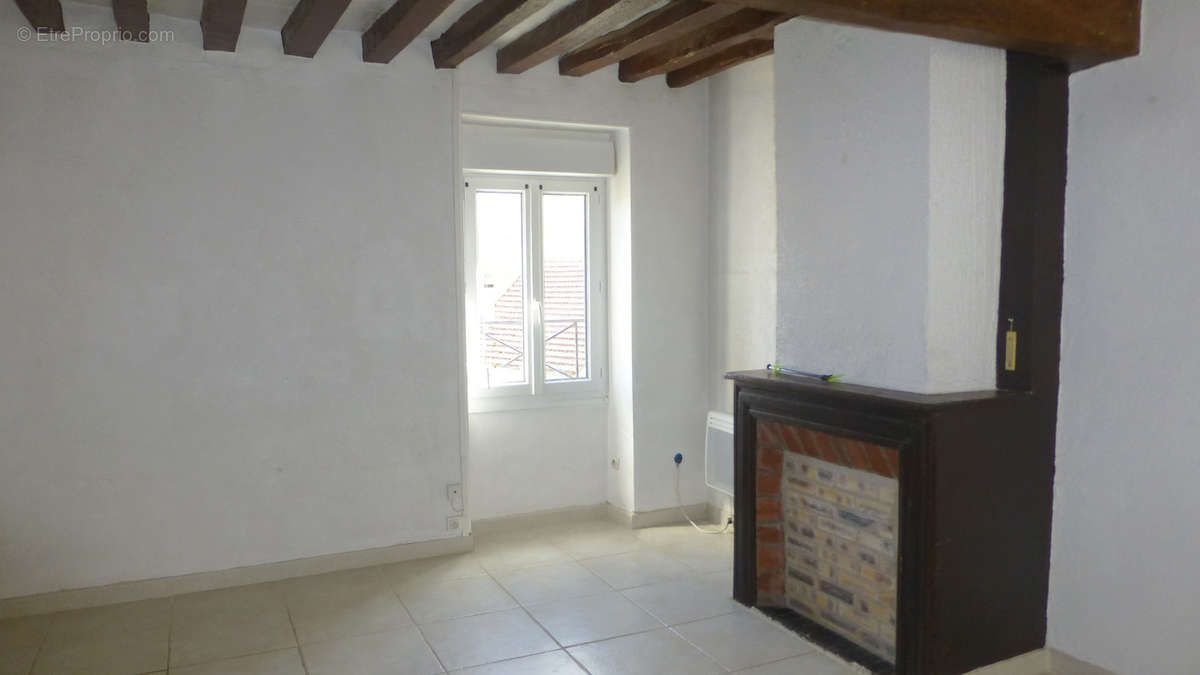 Appartement à MILLY-LA-FORET