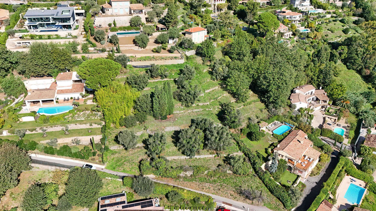 Terrain à VENCE