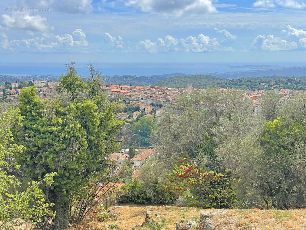 Terrain à VENCE