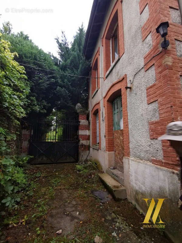 Appartement à AUREC-SUR-LOIRE