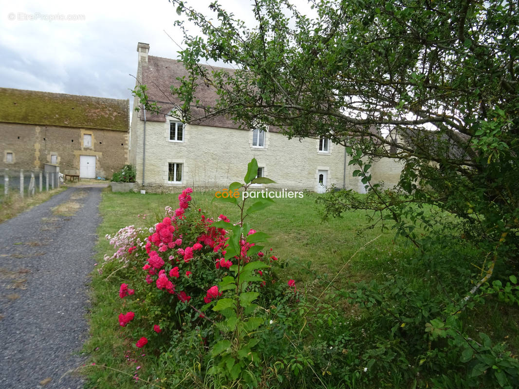 Maison à CESNY-AUX-VIGNES