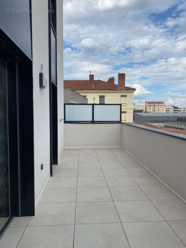 Appartement à LYON-3E