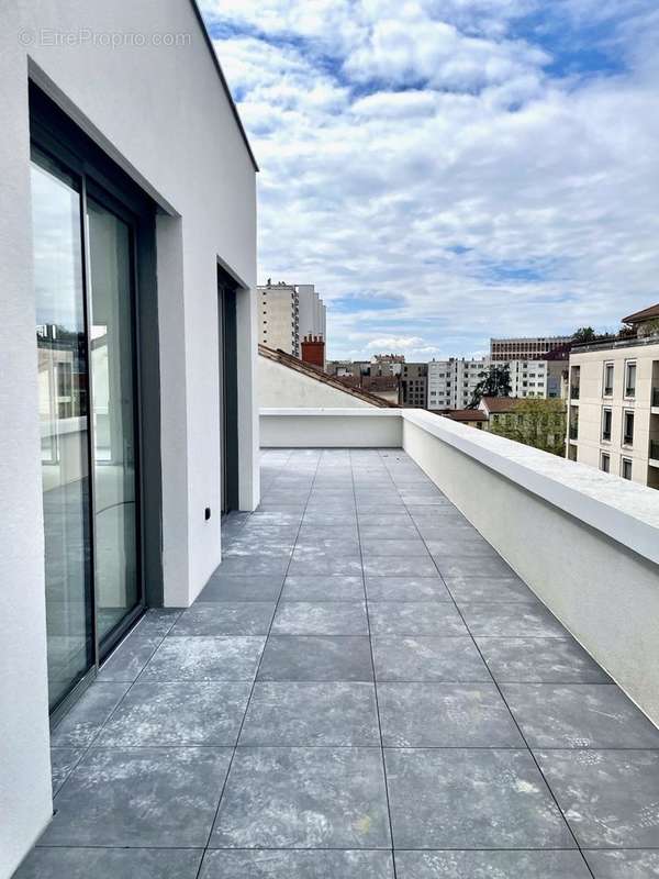 Appartement à LYON-3E