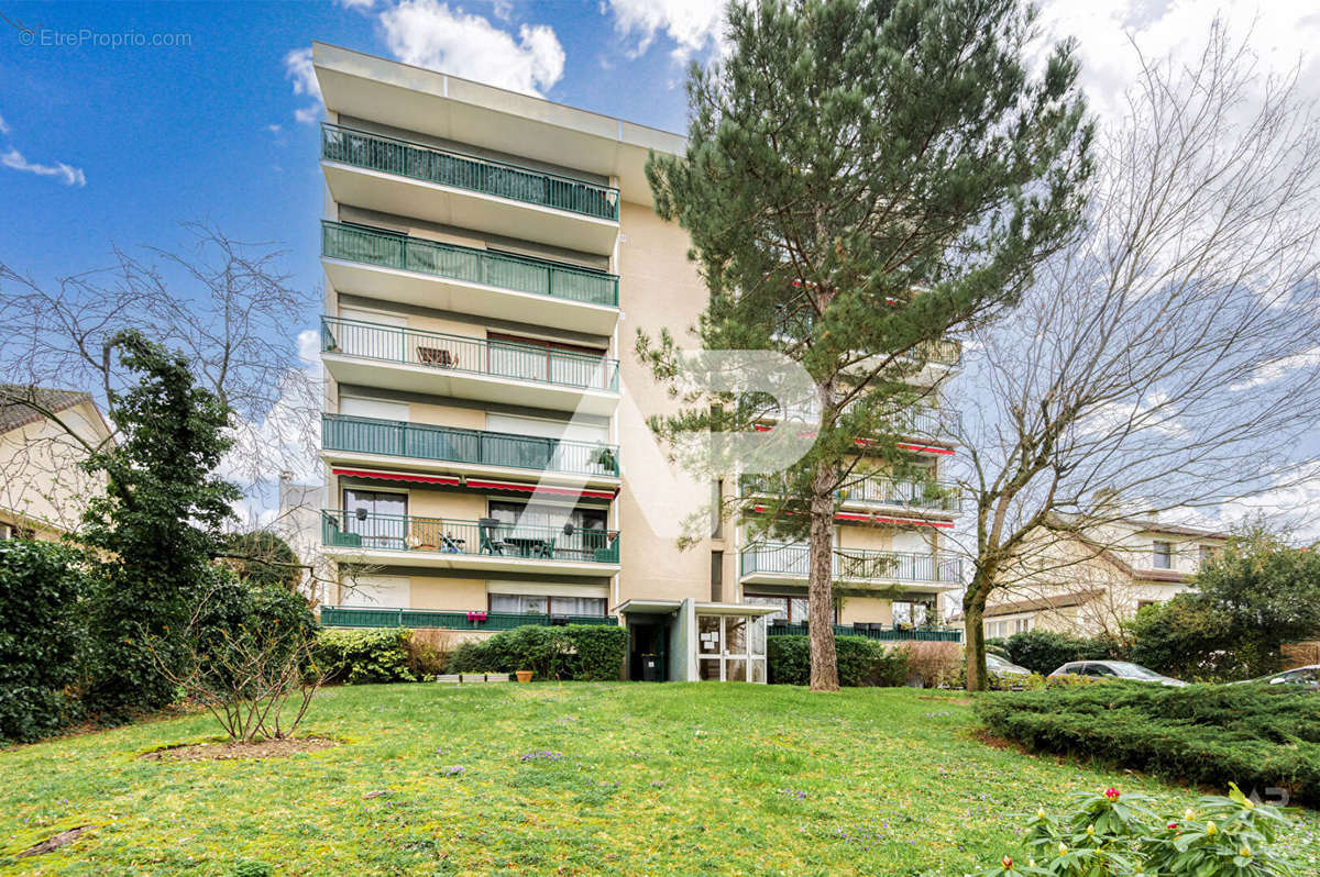 Appartement à RUEIL-MALMAISON