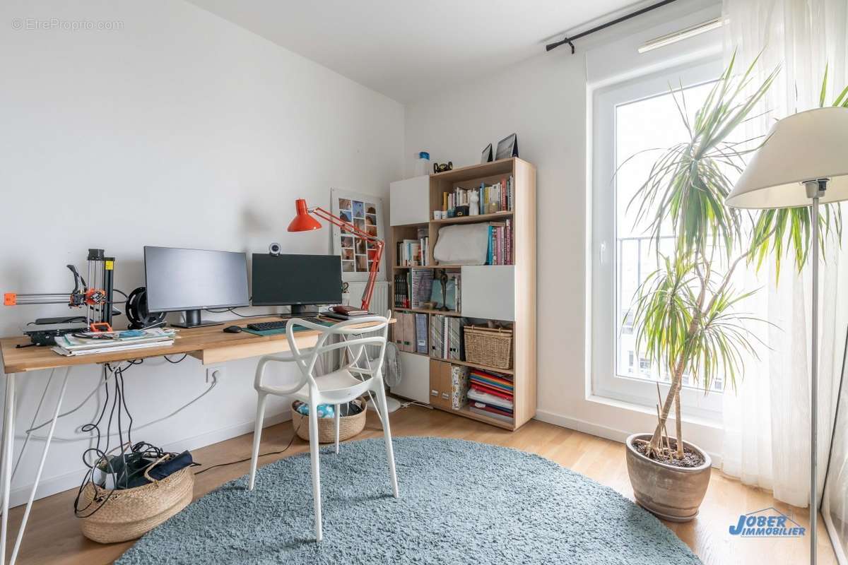 Appartement à NOGENT-SUR-MARNE