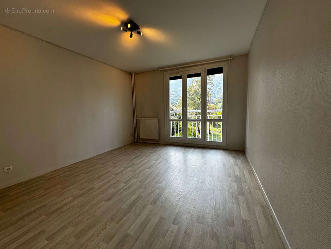 Appartement à SEYSSINS