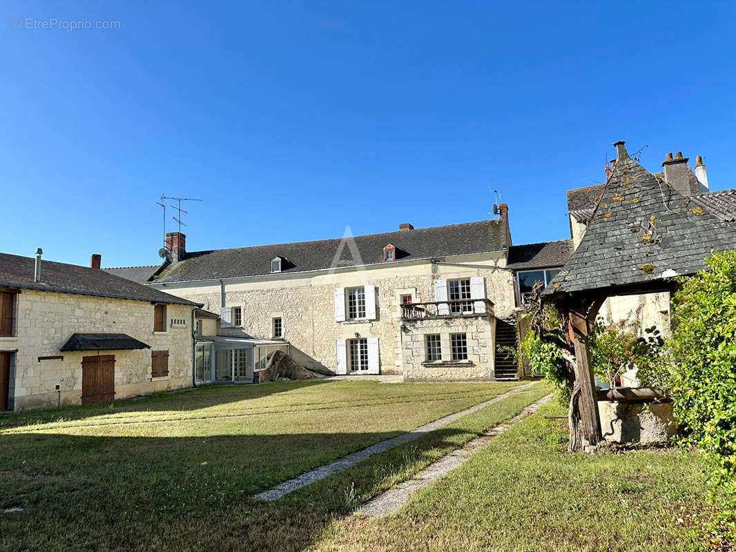 Maison à DOUE-LA-FONTAINE