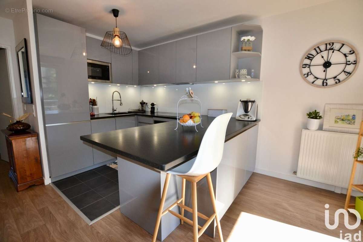 Photo 2 - Appartement à POISSY