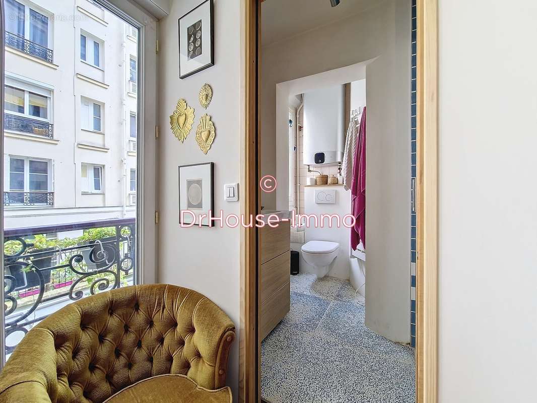 Appartement à PARIS-10E