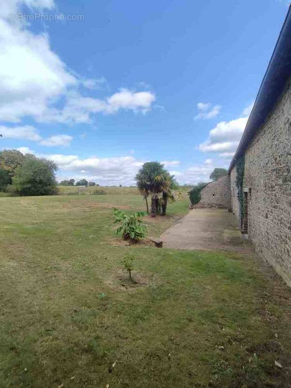 Maison à BAIN-DE-BRETAGNE