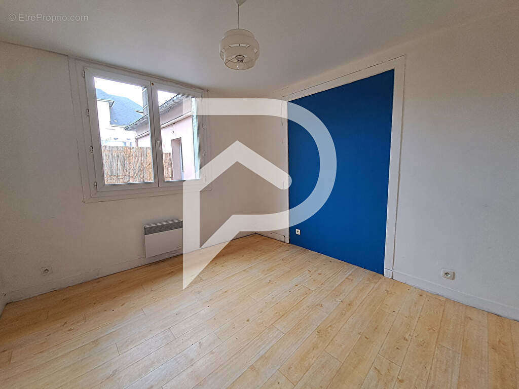 Appartement à OLORON-SAINTE-MARIE