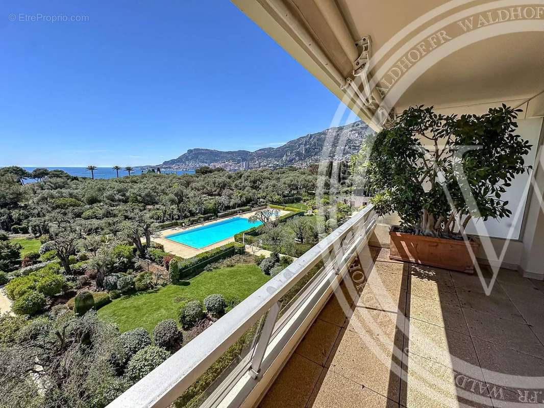 Appartement à ROQUEBRUNE-CAP-MARTIN