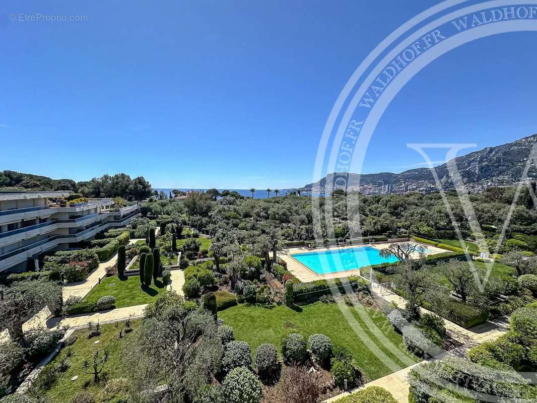 Appartement à ROQUEBRUNE-CAP-MARTIN