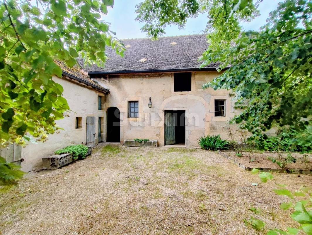 Maison à BEAUNE