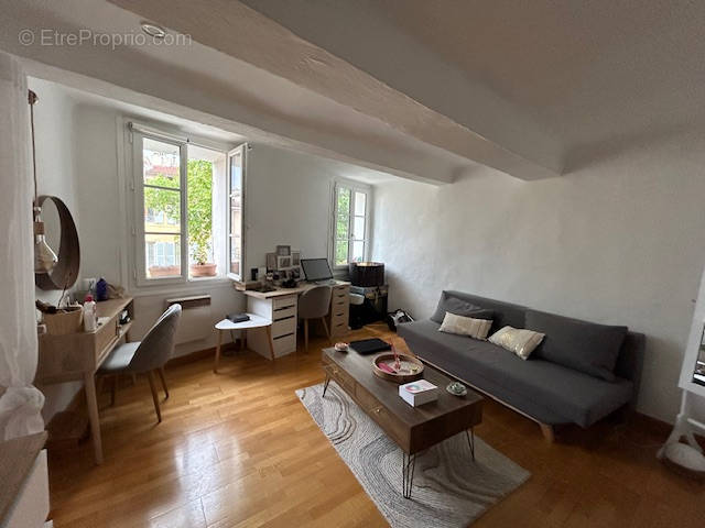 Appartement à AIX-EN-PROVENCE