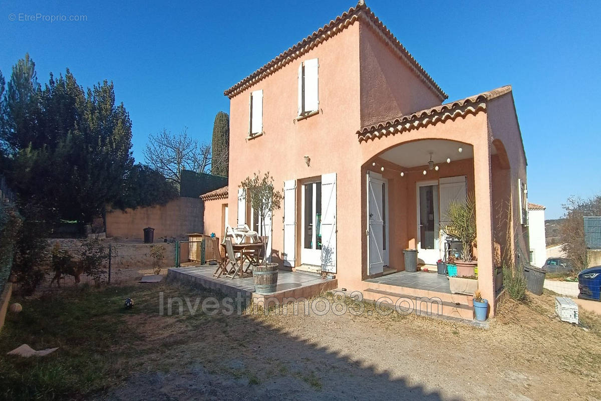 Maison à SAINT-MAXIMIN-LA-SAINTE-BAUME