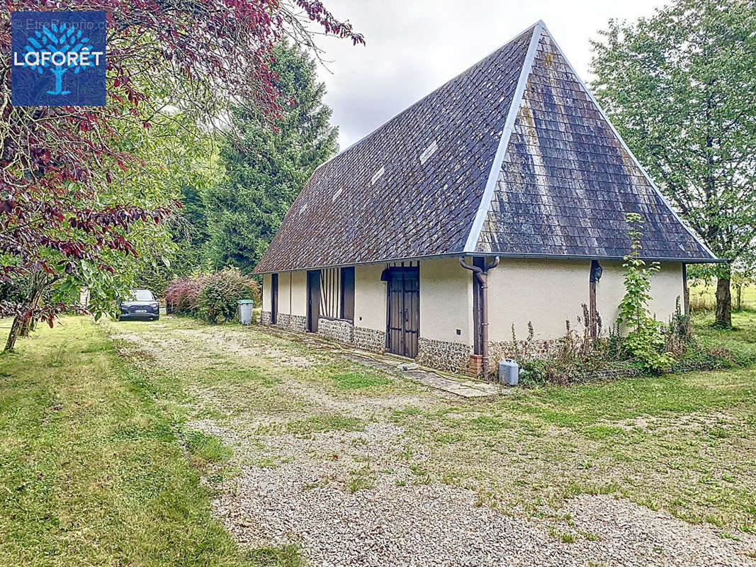 Maison à BERNAY