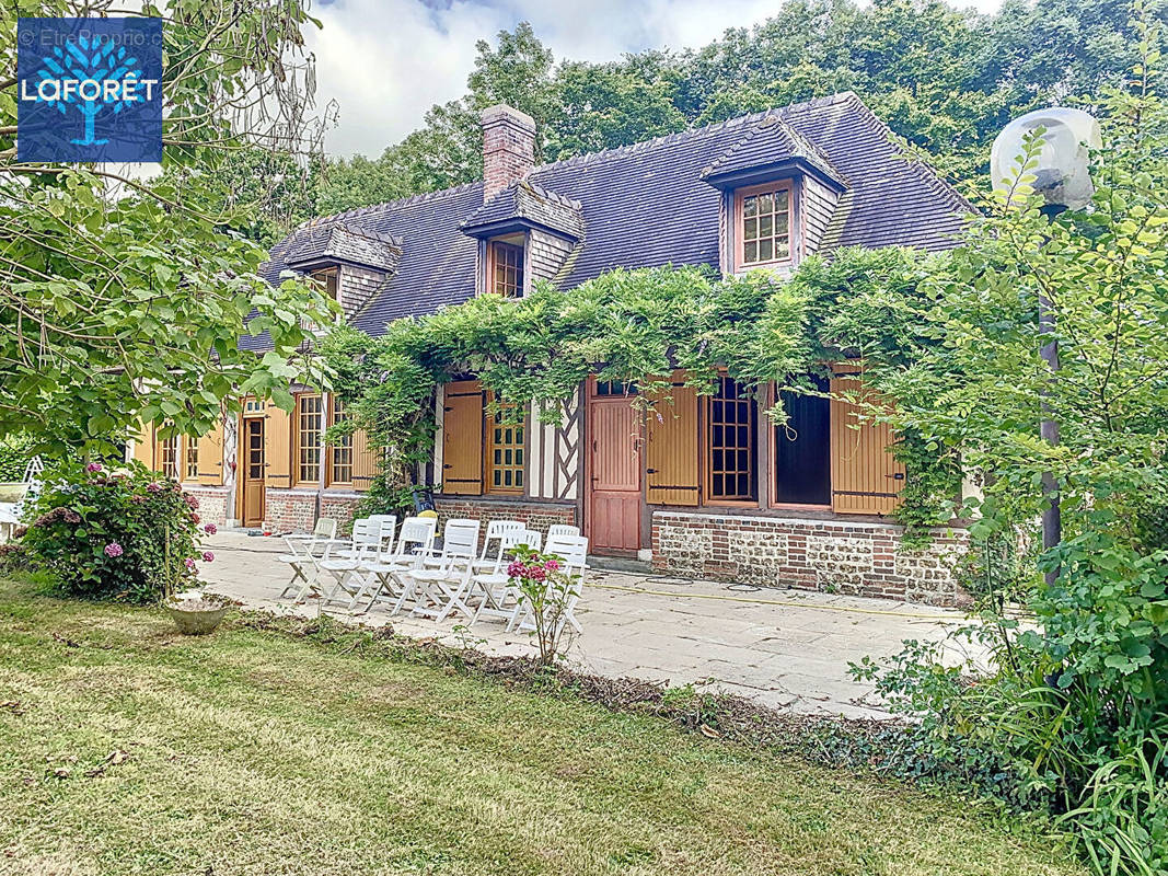 Maison à BERNAY